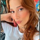 Escort Yina