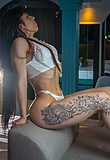 Ir a publicaci�n Escort